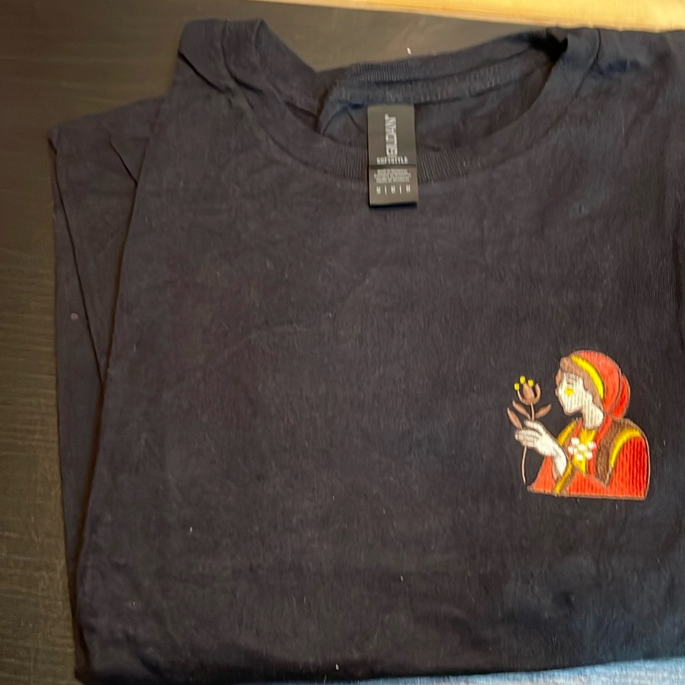 Shirt size medium